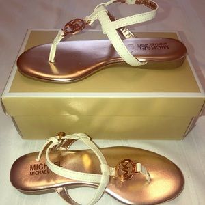 Michael Michael Kors lil Mandy size 12 sandal